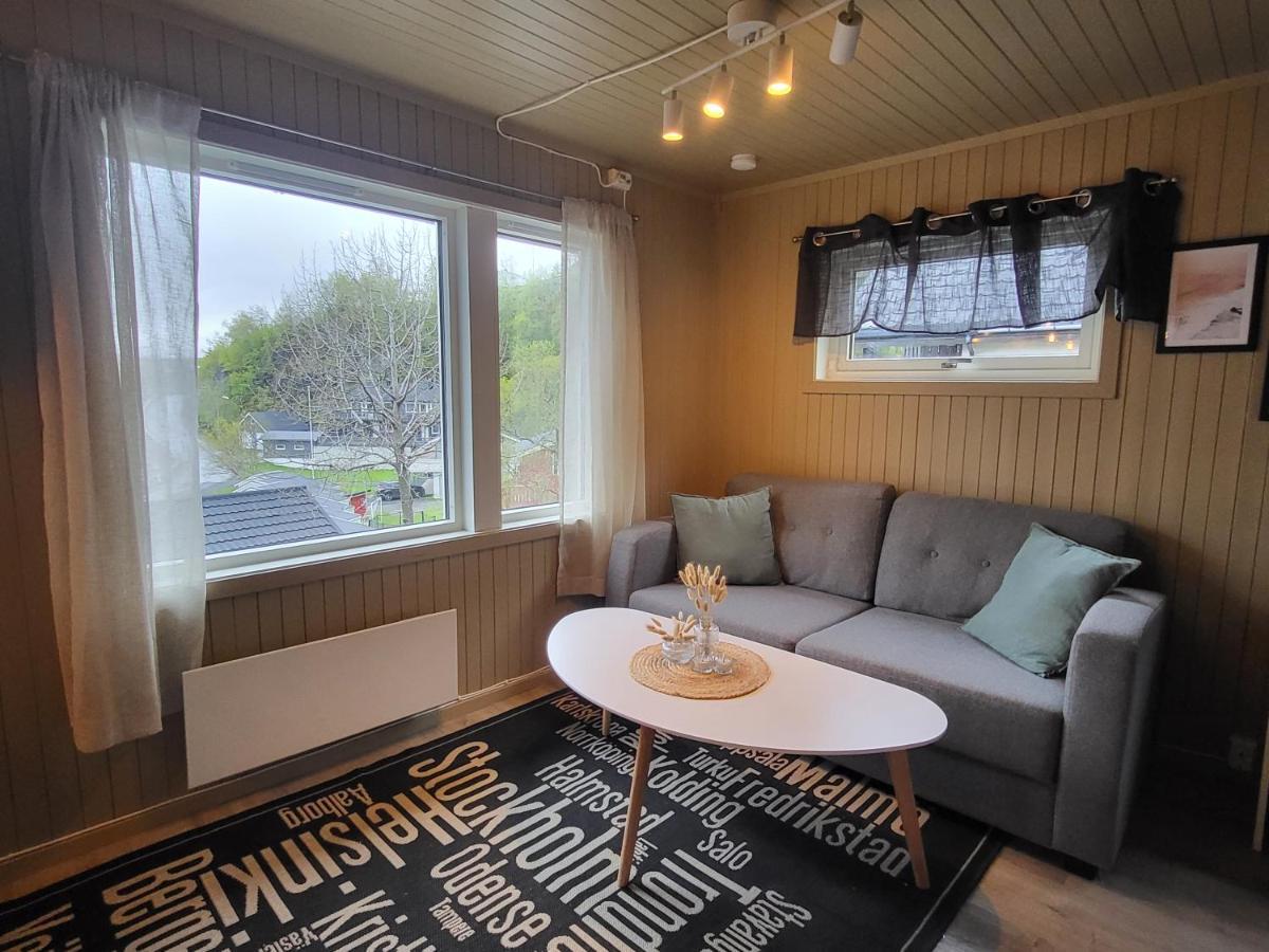 Koselig Studioleilighet I Svolvaer - Lofoten Ved Svolvaergeita, Djevelporten Exterior foto